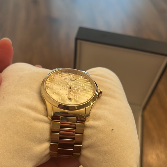 Gucci Watch 38mm - Picture 5 of 9